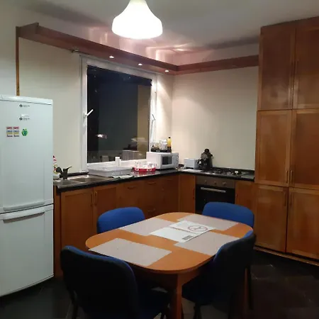 Pero Apartman Panzio *