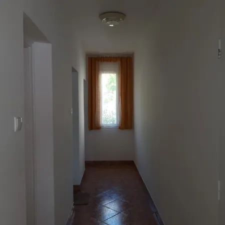 Bed and Breakfast Pero Apartman Panzio Ντέμπρετσεν